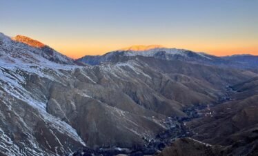 Trekking de 5 días al Monte Toubkal y tour por el Desierto del Sahara